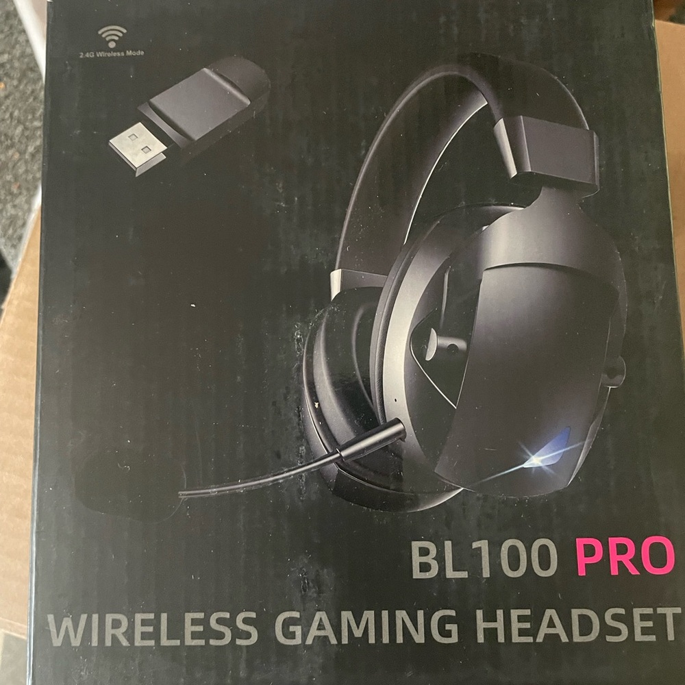 Wireless Gaming Headset NWT